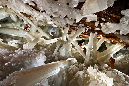 Таинственный мир кристаллов